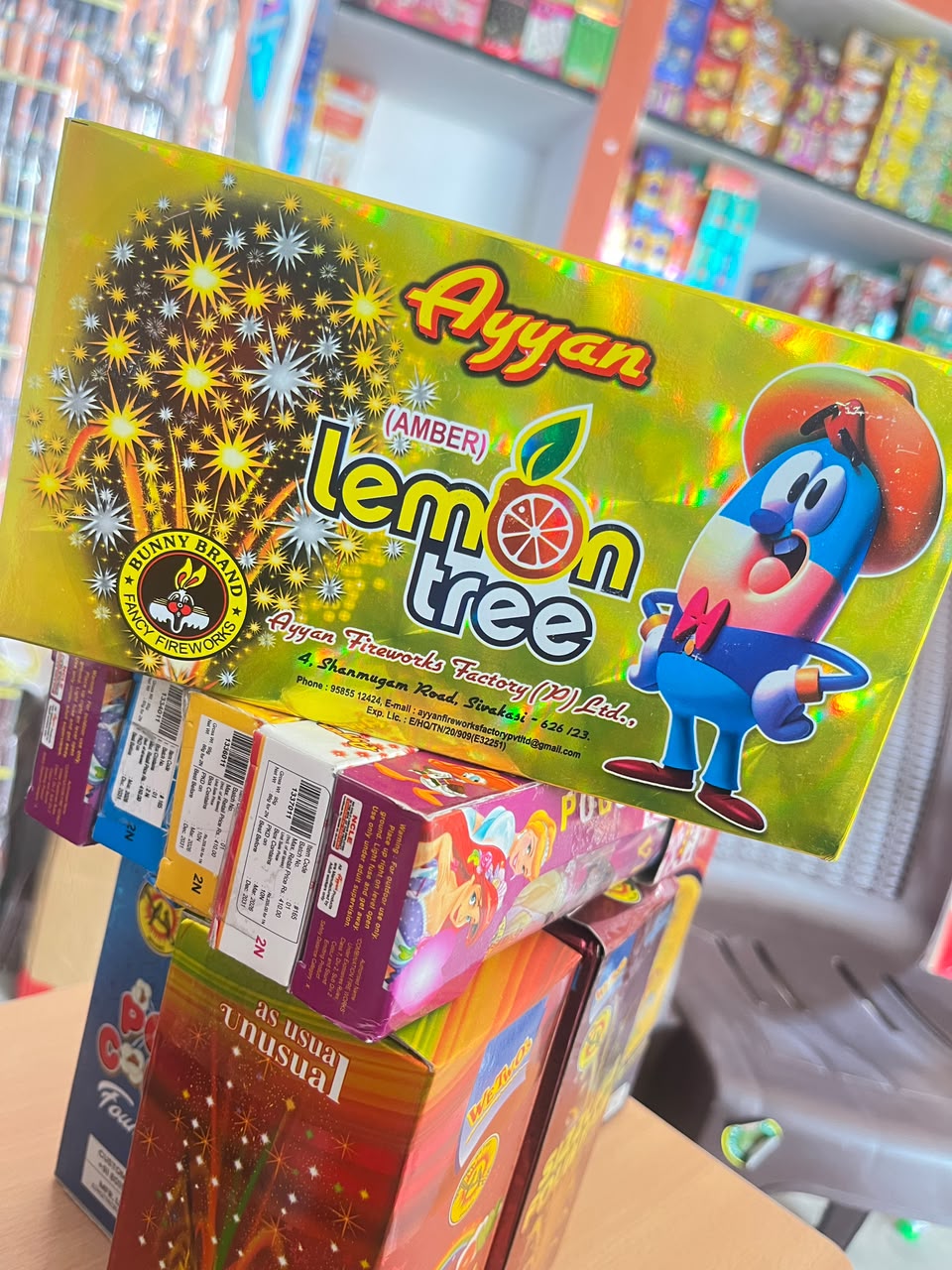 AMBER LEMON TREE